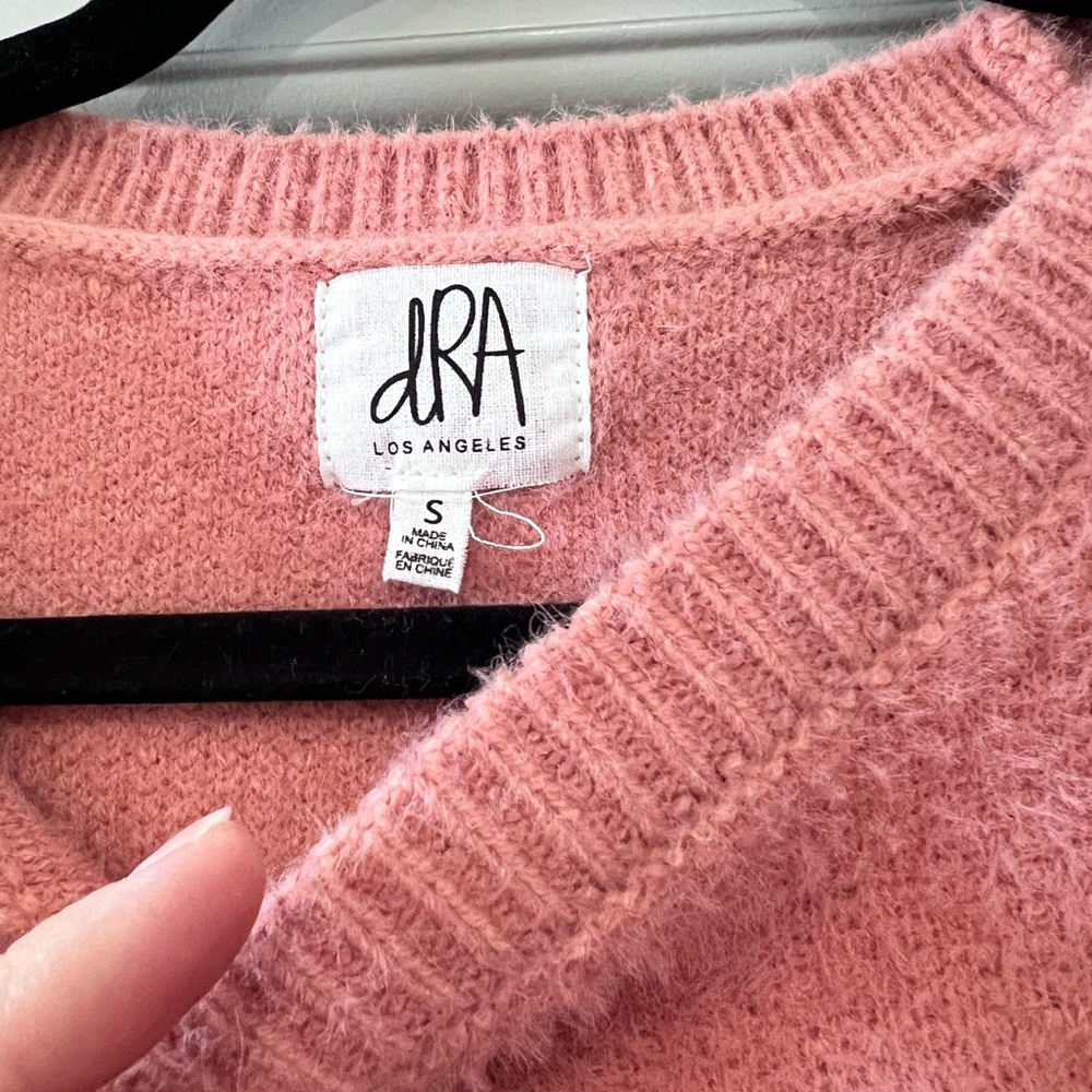 dRA Sweater - Picture 5 of 5